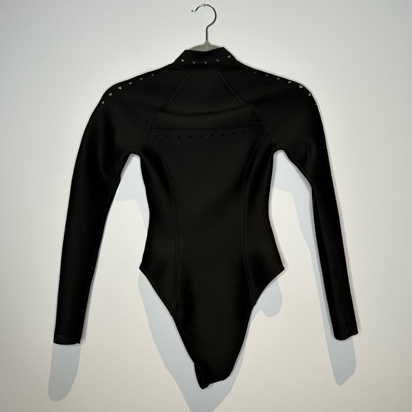 GIGI C Riley Surfsuit - Picture 10 of 11